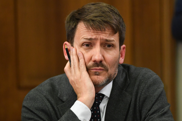 <p>Pese a renunciar, acusación constitucional contra exministro Pardow toma un nuevo aire</p>