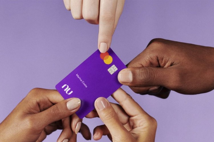 <p>Nu Colombia abrió tres puertas al crédito formal con la implementación de tarjetas y préstamos</p>
