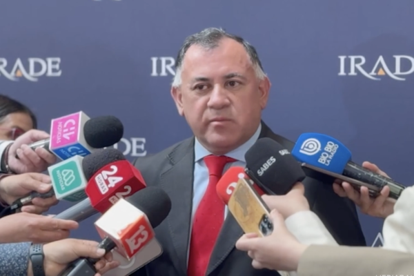 <p>Ahora en DF | Alza en las cuentas de luz: diputado Aedo se refiere a la posibilidad de presentar una acusación constitucional en contra del exministro Pardow</p>