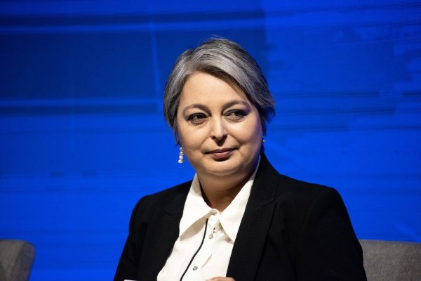 <p>Jara aborda desafío de paz social en próximo gobierno: “Quiero ganarle a Kast, pero no a costa de amenazas de un nuevo estallido”</p>
