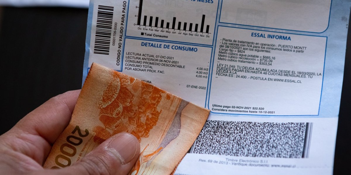 <p>Te lo explico en DF | Gobierno revela nuevo error en cuentas de la luz por cobro adicional de Transelec</p>