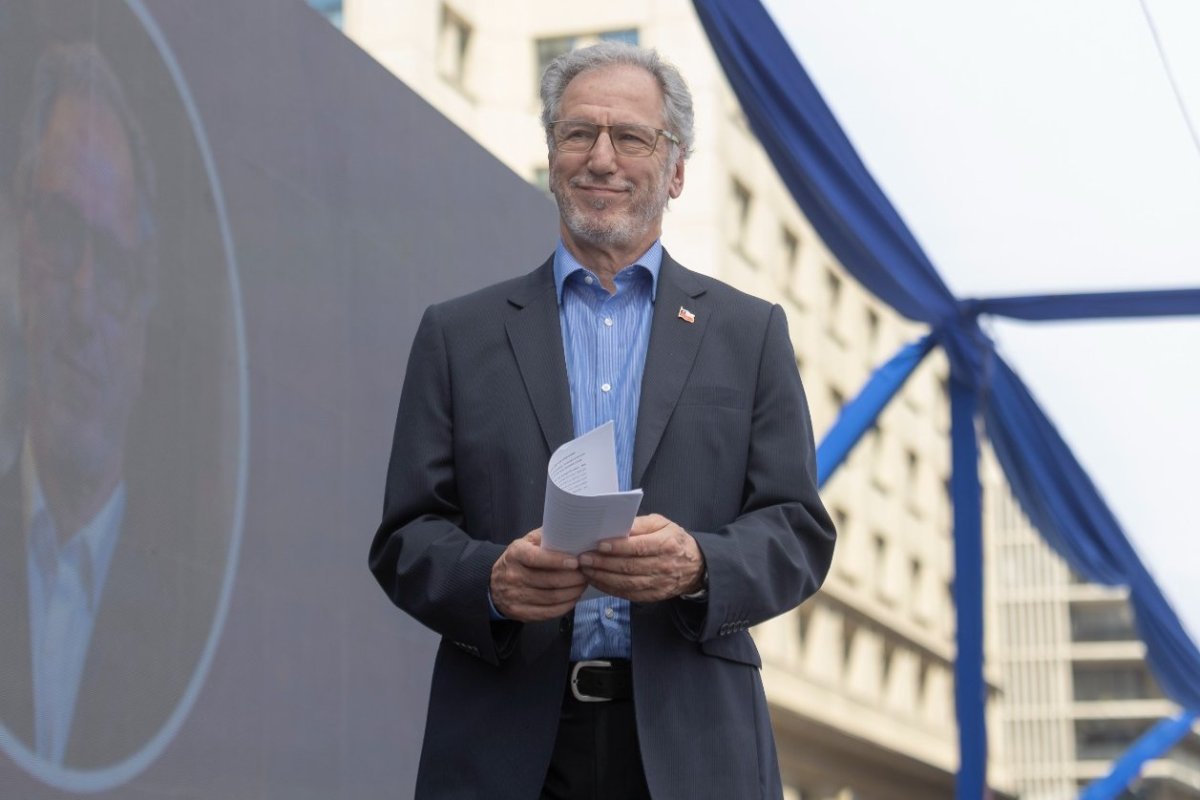 <p>Ministro García refuta a consultora que contradice cálculo de cuentas de la luz: "Las personas sí pagaron. La plata que se cobró en exceso está en las empresas"</p>