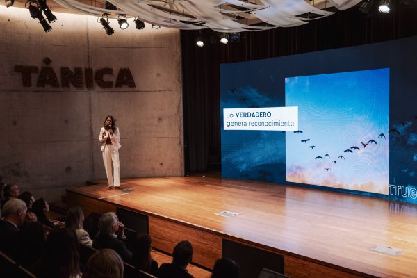 <p>3° edición Empresas Humanas: La dimensión de honestidad sigue siendo la más valorada por la ciudadanía</p>