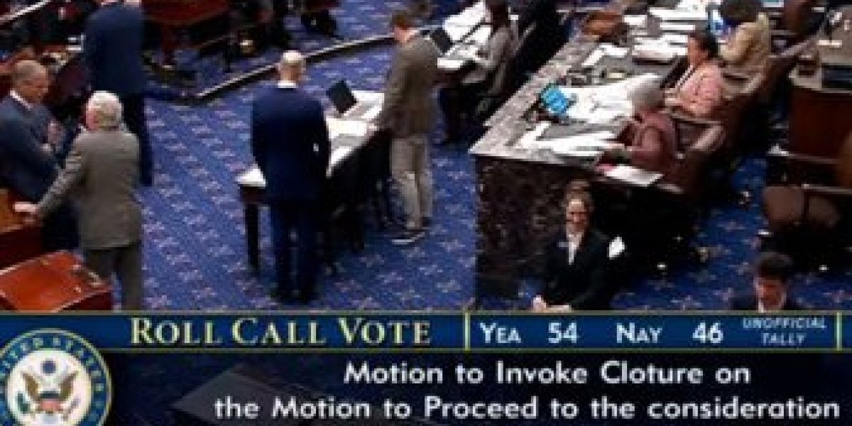 <p>Ahora en DF | El Senado de EEUU vuelve a rechazar la ley que acabaría con el cierre gubernamental</p>