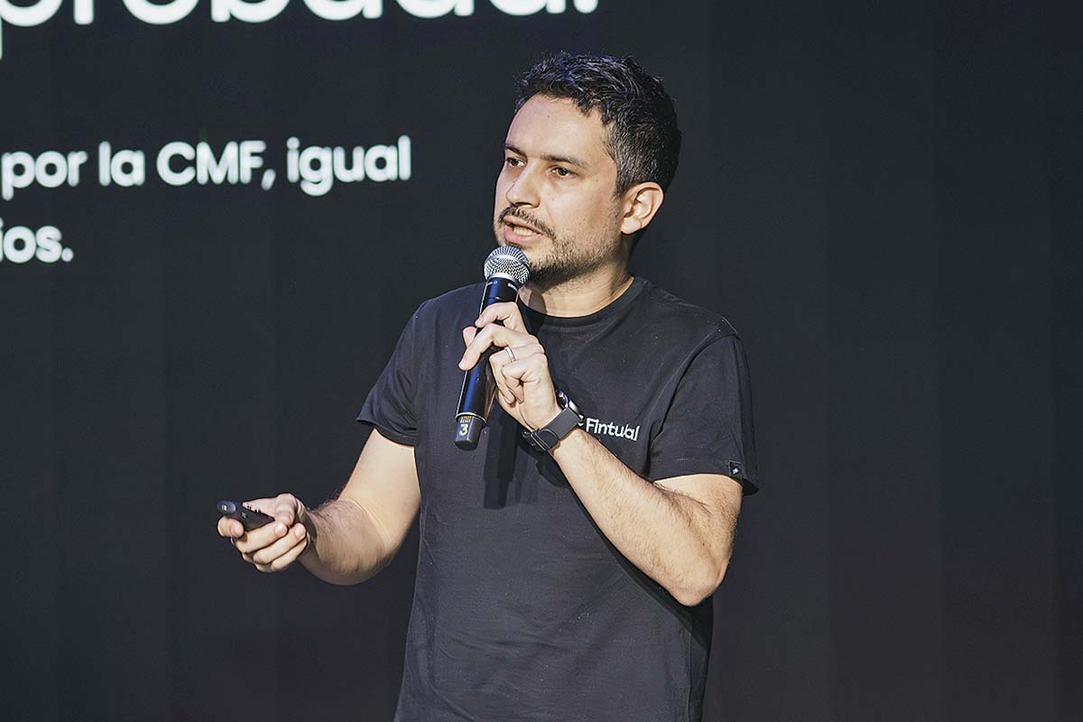 <p>El cofundador de Fintual, Omar Larré, dijo que analizan la creación de una AFP.</p>