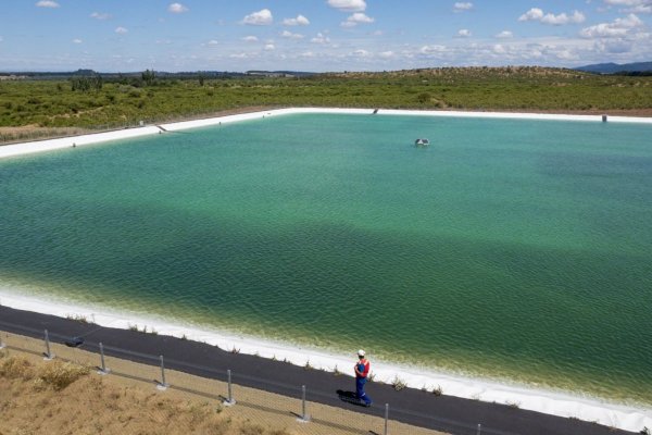 <p>Essbio inaugura tranque de más de 40 millones de litros y $ 2 mil millones de inversión en Ñuble, la mayor infraestructura de su tipo para la sanitaria</p>