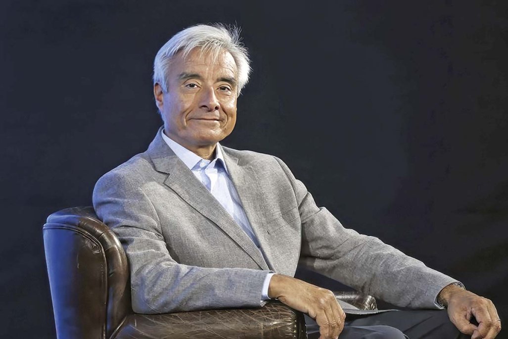 Eduardo Fidenza, analista argentino: “Hay un combo contundente para explicar la debilidad relativa con la que llega el Gobierno de Milei a estas elecciones"