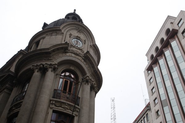 <p>Bolsa chilena abre al alza y futuros de Wall Street tocan máximos tras datos de inflación menores de lo esperado en EEUU</p>