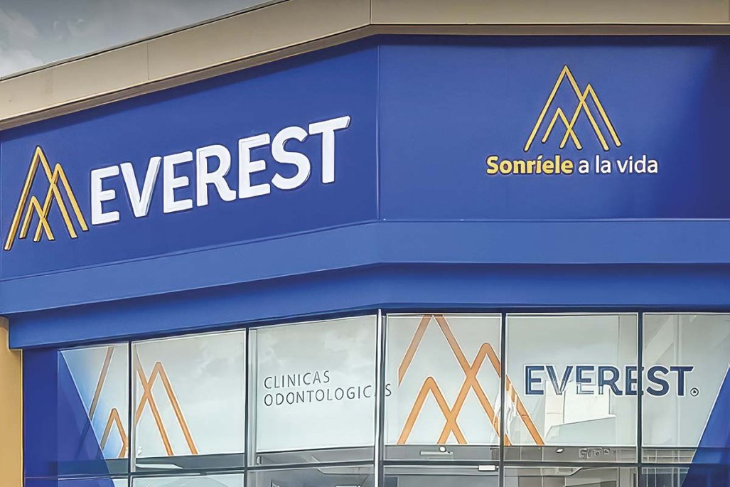 Dueños de clínicas Everest adquieren cuatro empresas y crean nueva red de centros dentales