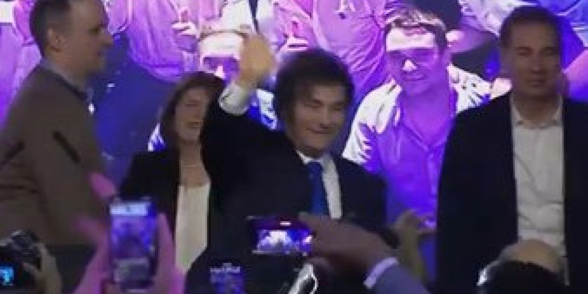 <p>Ahora en DF SUD | Javier Milei gana las elecciones legislativas: "Hoy comienza la construcción de Argentina"</p>