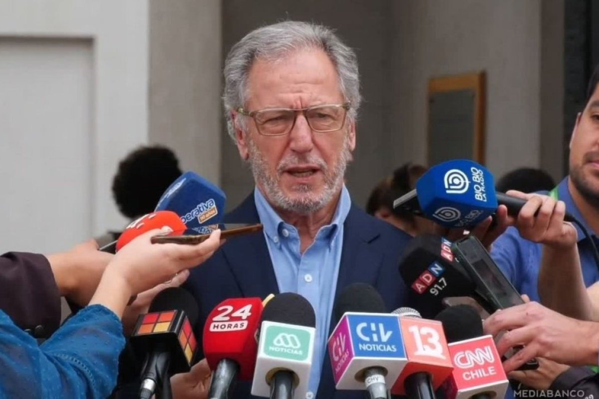 Ahora en DF | Gobierno anuncia acuerdo con generadoras para restituir sobrecobros en cuentas de la electricidad