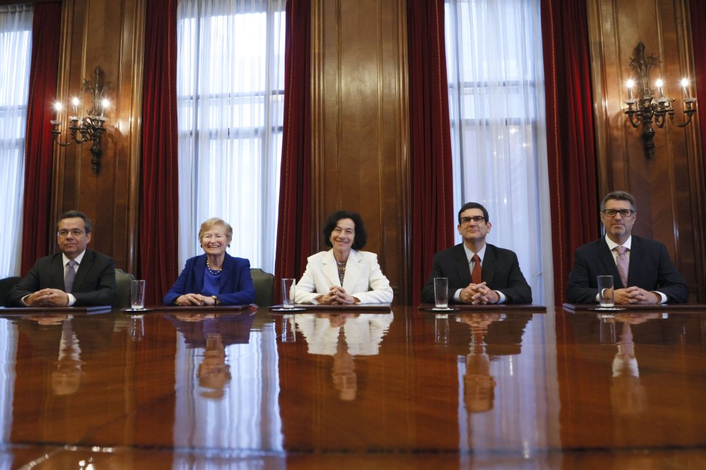 Banco Central mantiene su tasa de interés sin mención al sobrecosto en las cuentas de la luz