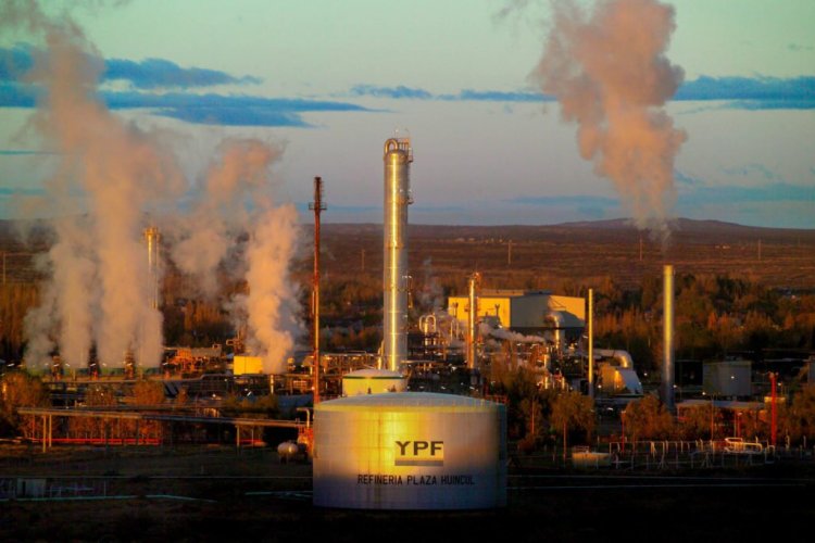 <p>Argentina pedirá a corte de apelaciones de EEUU que anule fallo sobre YPF de US$ 16.100 millones</p>