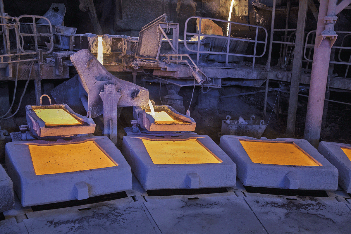 <p>Cobre supera los US$ 5 por libra mientras grandes mineras en Chile reducen sus costos productivos</p>