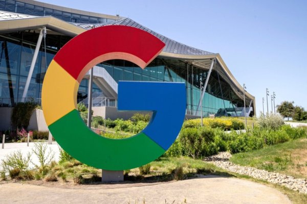 <p>Alphabet supera las previsiones de resultados gracias al crecimiento de su unidad de nube impulsada por la IA</p>