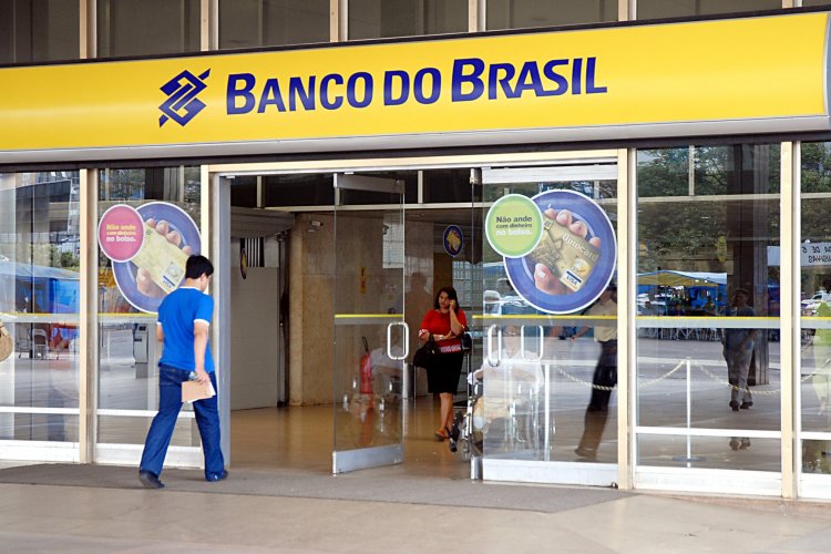 <p>Los nuevos dueños del crédito en Brasil: las fintech y cooperativas desplazan a los grandes bancos</p>