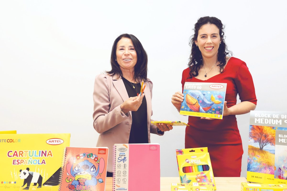 <p>La escuadra femenina que desembarcó en Artel</p>