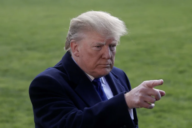 <p>Trump descarta acción militar en Venezuela, pero reitera que días de Maduro "están contados"</p>