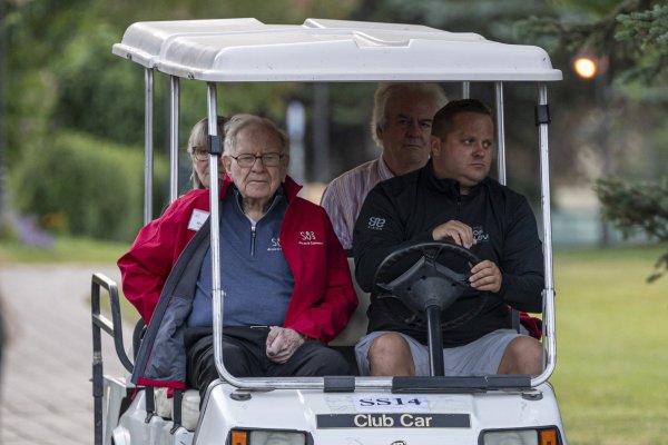 <p>Por qué el holding de Warren Buffett no para de acumular efectivo: ya son más de US$ 380 mil millones al tercer trimestre</p>