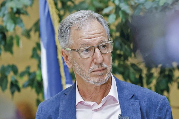 <p>ÁLVARO GARCÍA BIMINISTRO DE ECONOMÍA Y ENERGÍA. FOTO: ATON</p>