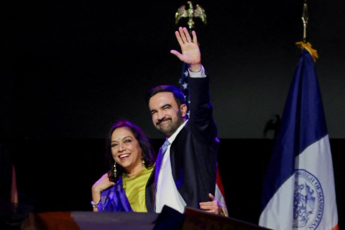 <p>Mamdani junto a su madre, la directora nominada al Oscar Mira Nair. (Foto: Reuters)</p>