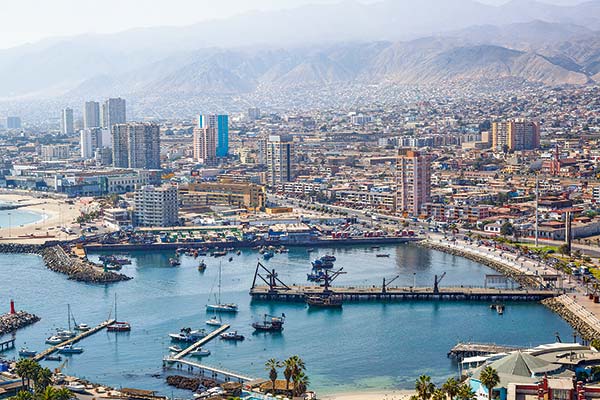 <p>Antofagasta lidera cobertura de cotizaciones previsionales y preocupa informalidad en La Araucanía</p>