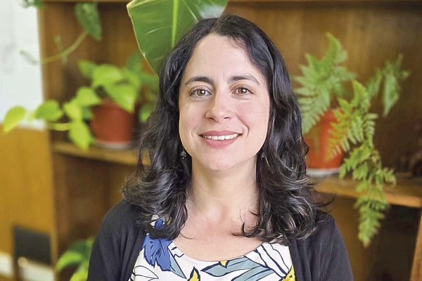 <p>Katherine Wyndham, académica de la PUCV: “(En la Región de Valparaíso) los territorios están empezando a cambiar debido a decisiones de migración de personas mayores”</p>