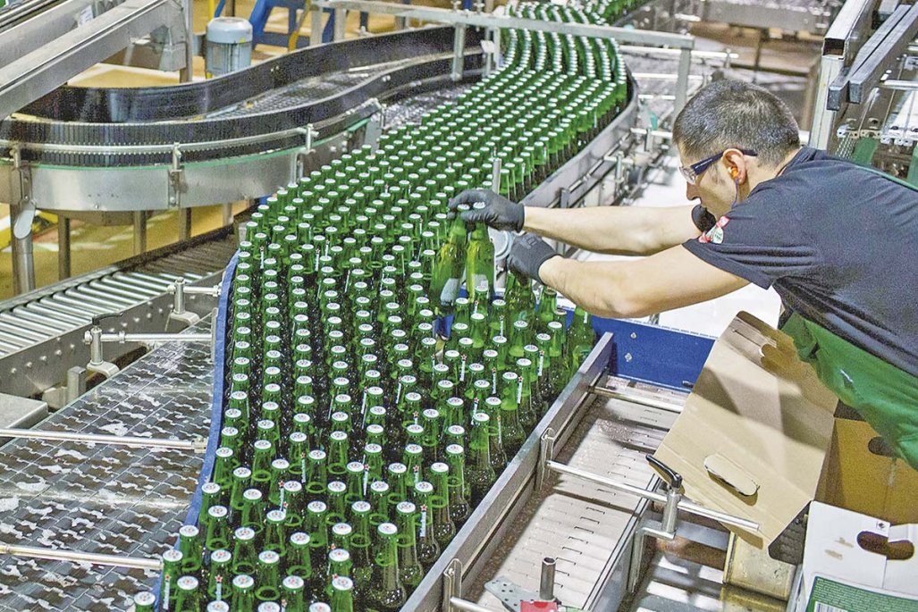 CCU registra flujo histórico en bolsa por estrategia financiera de un gran inversionista: ¿financiamiento o apuesta especulativa?