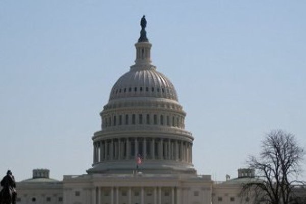 <p>Ahora en DF | El Senado de EEUU llega a un acuerdo y allana el camino para terminar con el cierre de gobierno</p>