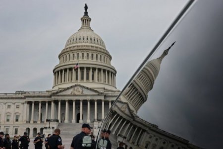 Senado de EEUU avanza en un proyecto de ley para poner fin al cierre del Gobierno