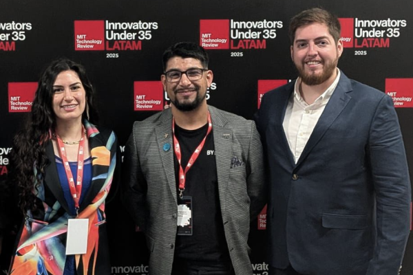 Carolina Águila (NanoInGreen), Daniel Troncoso (ByBug) y Joaquín González (Cero Trade).