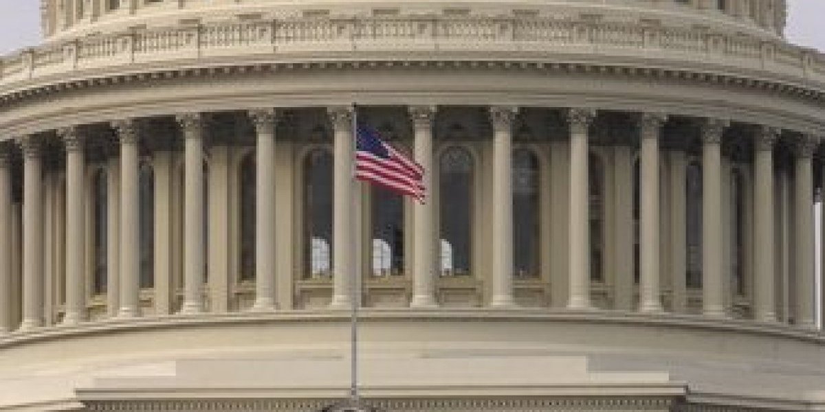 <p>Ahora en DF | El Senado de EEUU aprueba la propuesta para reabrir el Gobierno</p>