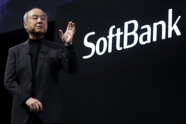 Las grandes jugadas de SoftBank en su rotación de portafolio hacia la IA