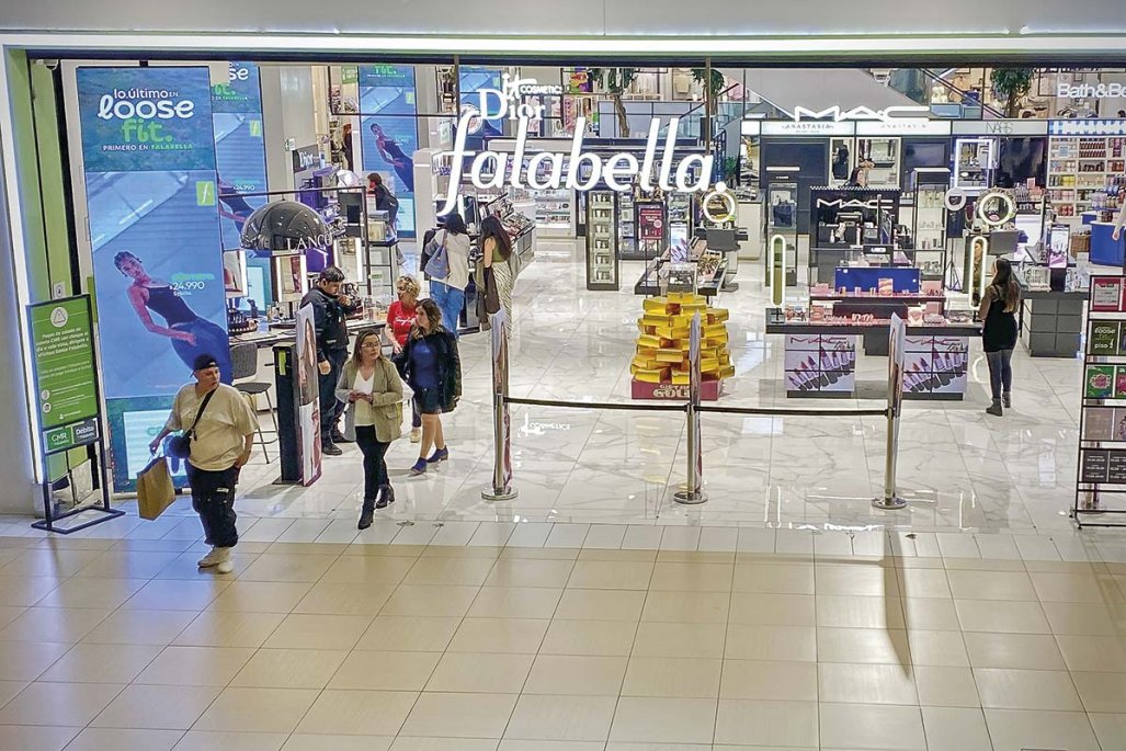 Ingresos de Falabella crecen 9,4% a septiembre: Recuperación del retail en medio de desafíos estructurales