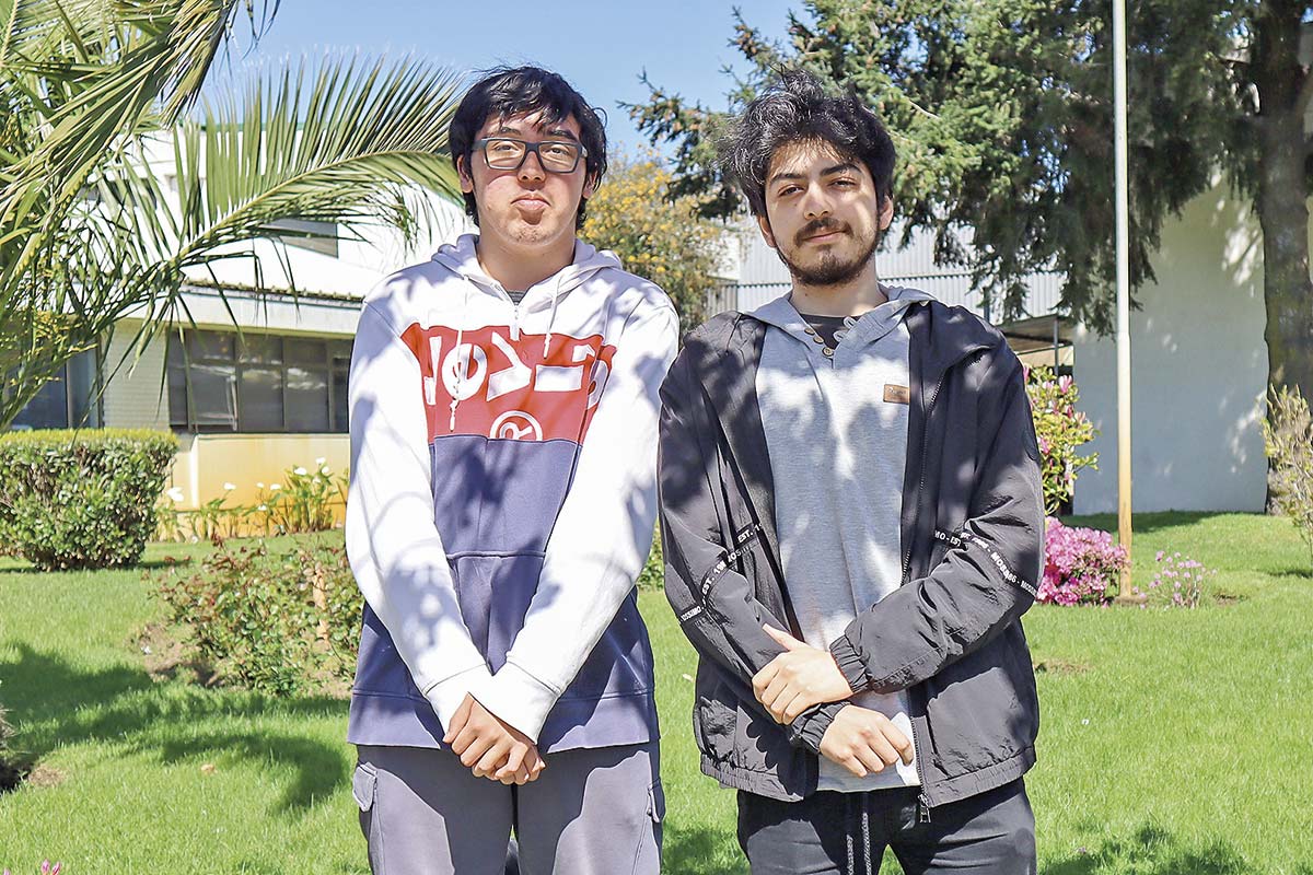 <p>Damían Letelier y Matías Torres, creadores de AegisCode.</p>