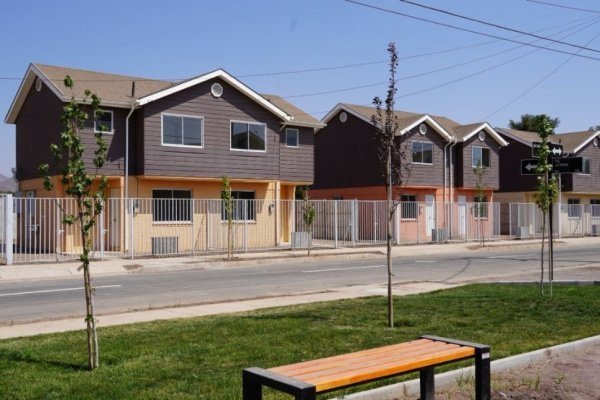 Compañía de expresidente de la Cámara de la Construcción propone modificar reorganización: acusa extensas tramitaciones municipales y del Serviu