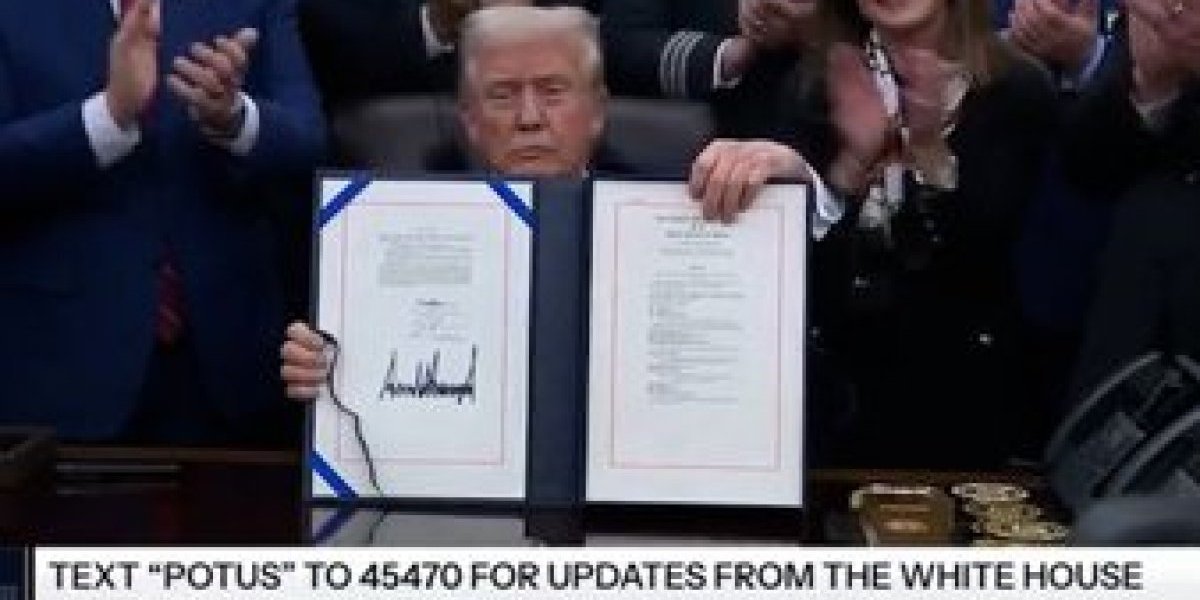 <p>Ahora en DF | Trump firma la ley para reabrir el Gobierno federal tras más de seis semanas cerrado</p>