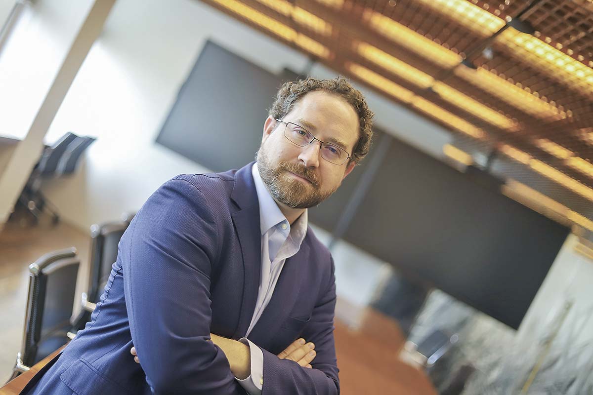 <p>Klaus Kaempfe, director de inversiones de Credicorp Capital: “(De ganar Kast) los primeros 100 días pasan a ser clave para sus reformas”</p>