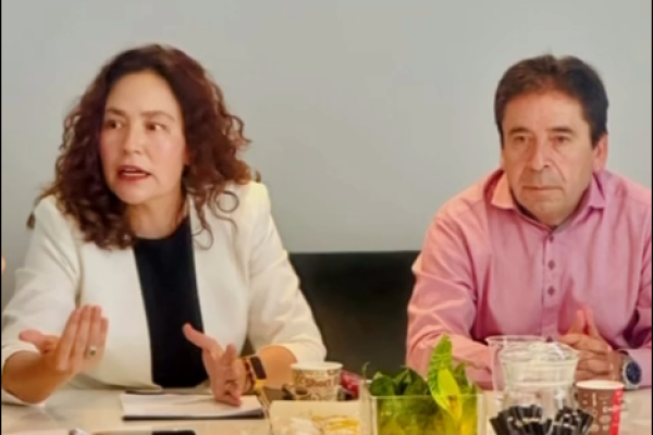 <p>Corporación Atacama Sostenible conforma primera cámara portuaria de la región y da paso clave hacia una zona franca industrial</p>