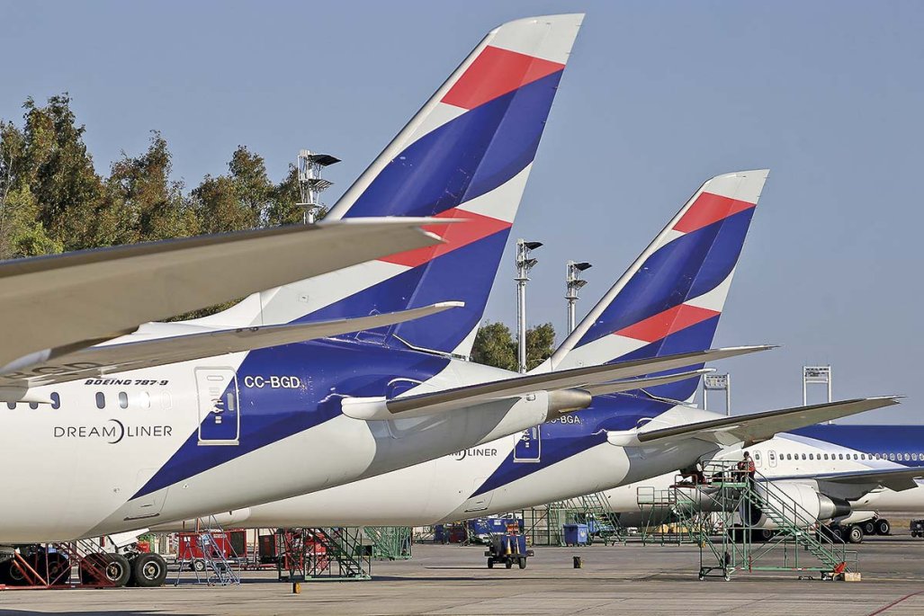 Huelga de pilotos de Latam paralizó vuelos y dejó heridas visibles en la industria aérea: ¿qué queda tras la primera movilización en casi tres décadas?