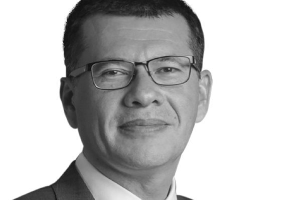 <p>¿Externalicemos los informes financieros?</p>