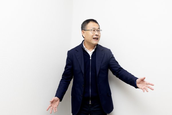 El chino que vendía lápidas y ahora maneja US$ 8 mil millones con inversiones en Chile