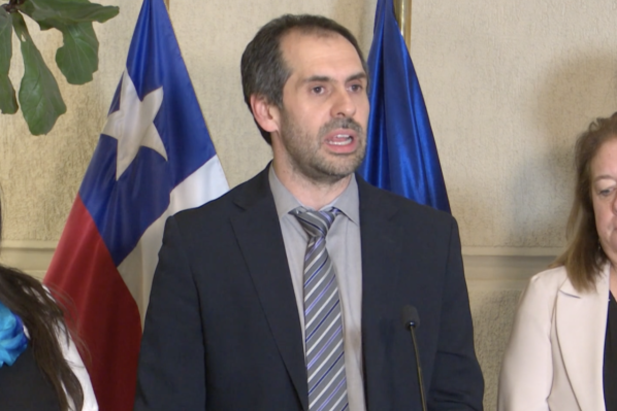 <p>Ahora en DF | Ministro Grau por avance de la Ley de Presupuesto: “Es muy buen resultado para el país”</p>