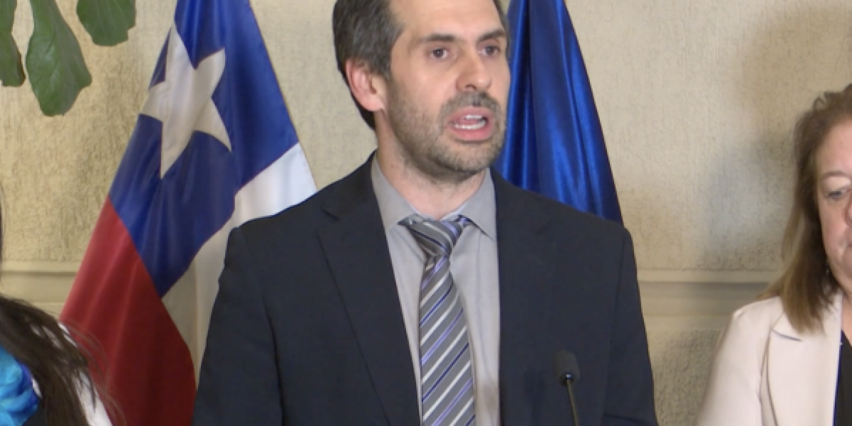 <p>Ahora en DF | Ministro Grau por avance de la Ley de Presupuesto: “Es muy buen resultado para el país”</p>