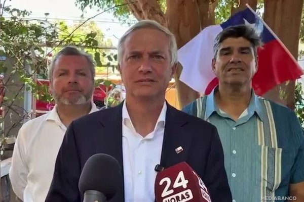 <p>Ahora en DF | Kast sobre reunión con el expresidente Eduardo Frei: "Pudimos tener coincidencias"</p>