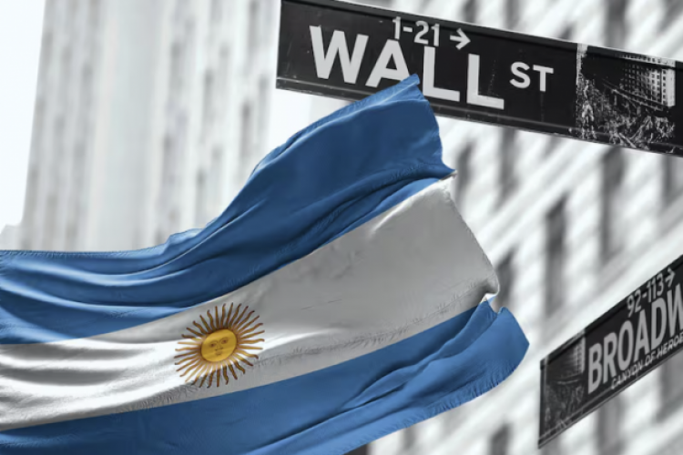 <p>Riesgo país en Argentina encuentra resistencia en los 600 puntos: ¿el rally post electoral alcanzó su techo?</p>