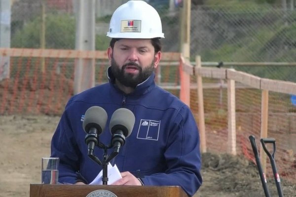 <p>Ahora en DF | Boric valora aprobación de la Ley de Presupuesto, aunque "en un comienzo se veía difícil"</p>