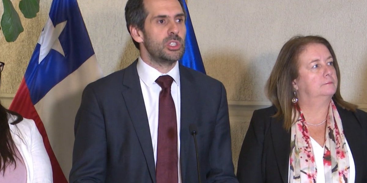 <p>Ahora en DF | Ministro Grau por aprobación de la Ley de Presupuesto: "Primó la generosidad y la posibilidad de ponerse de acuerdo"</p>