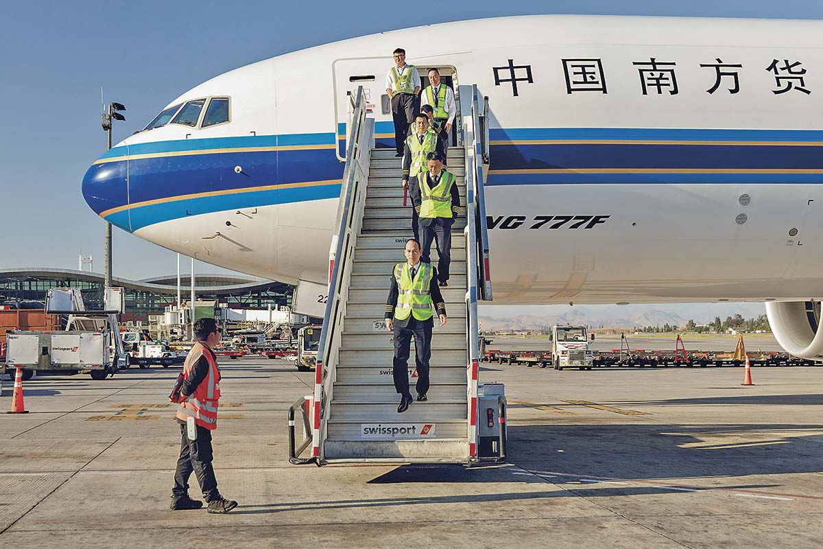 <p>Ruta directa a China: las nuevas aerolíneas que quieren entrar al mercado chileno</p>