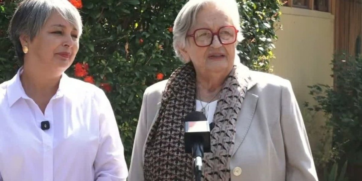 <p>Ahora en DF | Jara se reúne con Luisa Durán, esposa del expresidente Ricardo Lagos</p>